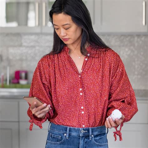 Refill prescriptions. Quickly refill medications in just a few steps. Refill. Aesthetic