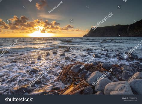 38 افلام سكس خليجي Royalty-Free Images, Stock Photos & Pictures ...