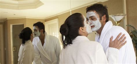 7 Skincare Products That You Can Share With Your Girlfriend