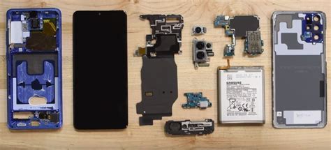 iFixit ci mostra l'iterno del Samsung Galaxy S20+ in un teardown