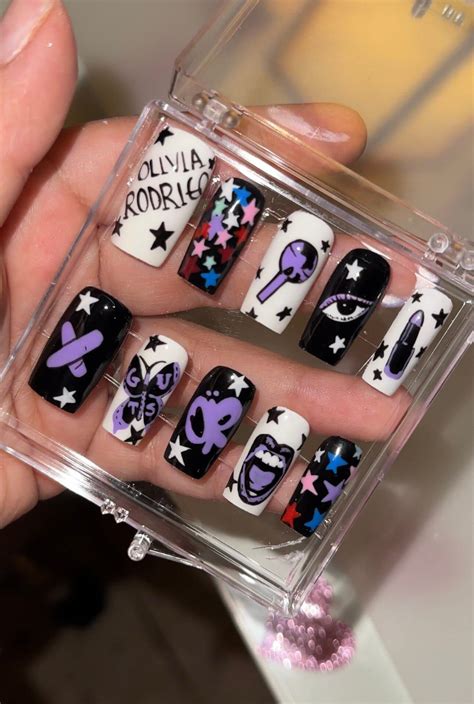 GUTS Tour Nails - Etsy Canada in 2024 | Band nails, Really cute nails ...