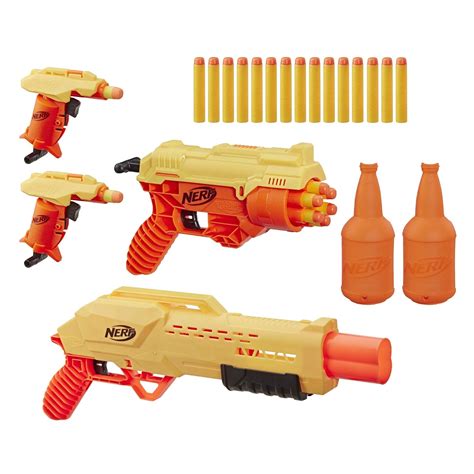 Nerf 31-Piece Alpha Strike Mission Ops Set Includes 4 Blasters, 2 Half ...