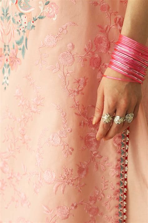 Zara Shahjahan Spring/Summer Lawn Collection 2023 – D23-2B – YourLibaas