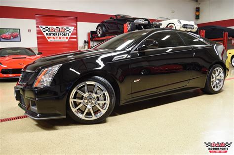 2011 Cadillac CTS-V Coupe Stock # M6813 for sale near Glen Ellyn, IL | IL Cadillac Dealer