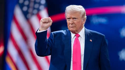 Donald Trump's Memo Drops Subtle Hint; Military, USPS, NOAA Off DOGE's ...