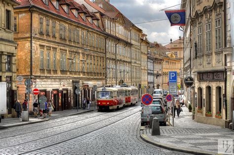 Prague Czech Republic 🇨🇿 walking the streets