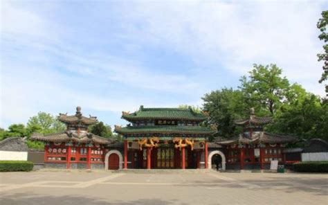 国庆北京游园“打卡”攻略来啦！ 看这10座公园怎么玩_中国国情_中国网
