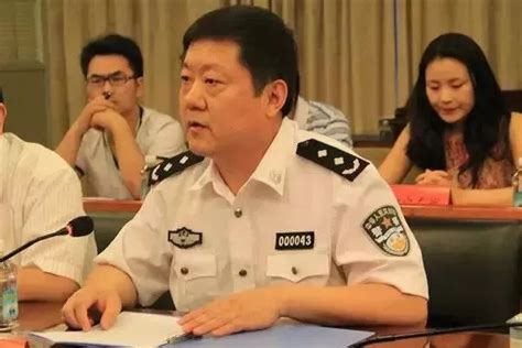 安徽省公安廳原副廳長趙強等一批落馬官員被公訴、受審 - 雪花新闻