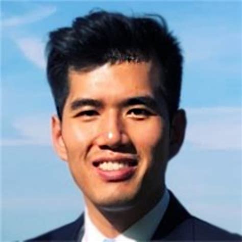 Schwoomerangs: Employees Who Return to Schwab with Harvey L.