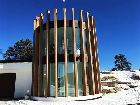 A Glimpse At The Gorgeous Deaton Sculptured "Sleeper" House on Genesee ...