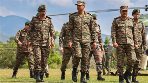 Lt General VMB Krishnan Evaluates Operational Preparedness in Red ...
