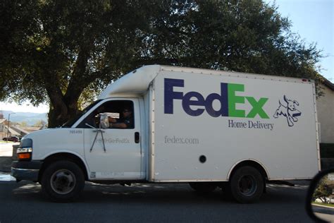 Fedex Weekend Delivery: What Retailers Need to Know