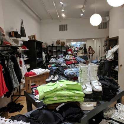 LF Stores Office Photos