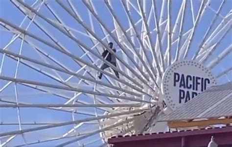 Santa Monica Pier in California evacuated as man 'with bomb' clings to ...