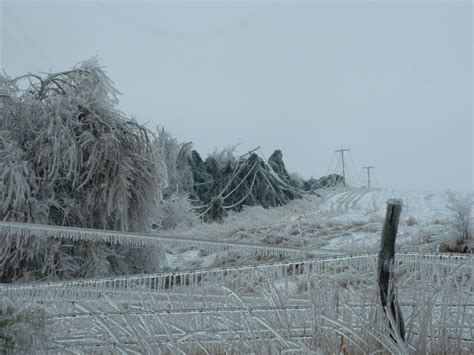 Winter Storm and Ice December 2007 - NWS Topeka, KS