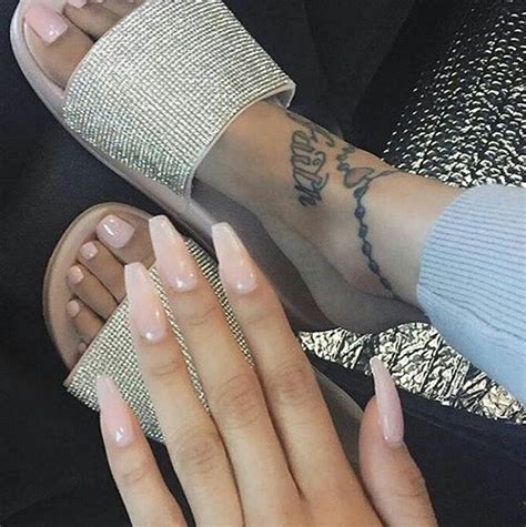 baddie baddies fleeky, beauty hottie pretty, aesthetics grunge icon and ...