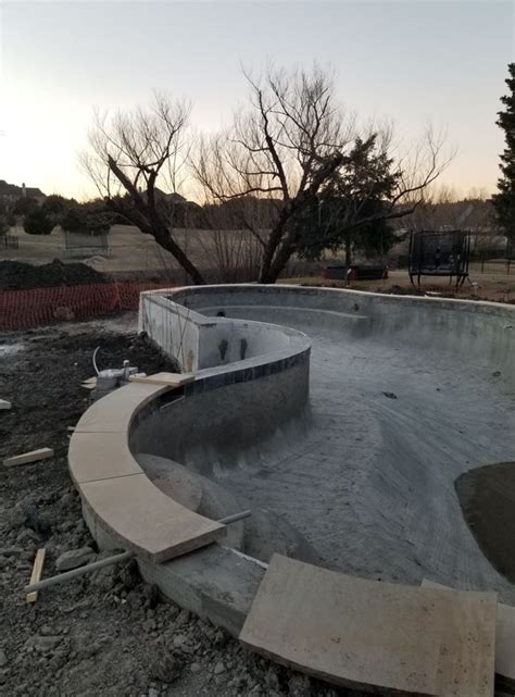 Pool Building Process AU 的图像结果