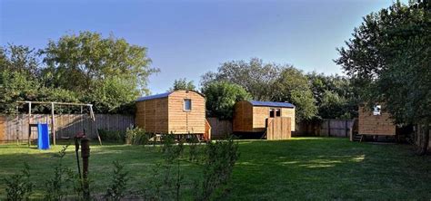 WINDMILL INN (Stainsacre) - Guesthouse Reviews, Photos, Rate Comparison ...