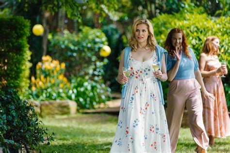 ROMANCE AT THE VINEYARD – Nicely Entertainment