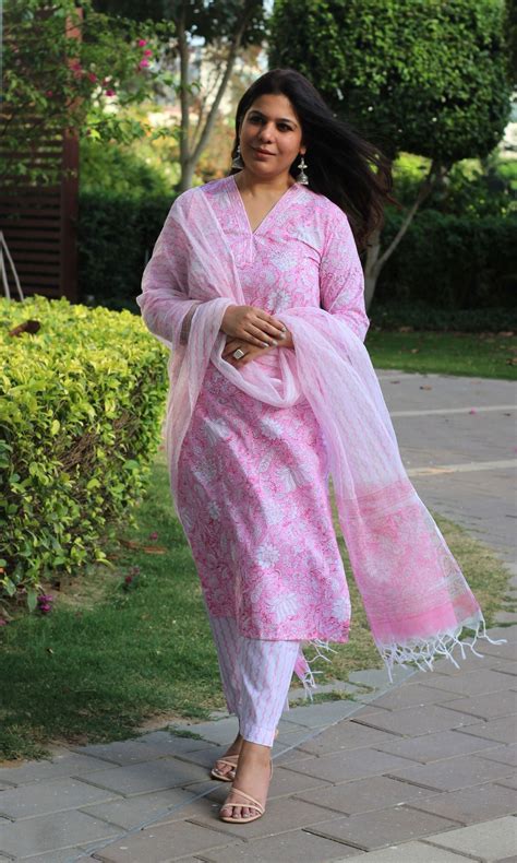 Cotton Handblock Pink Suit Set with Kota Doria Printed Dupatta – Baareeki