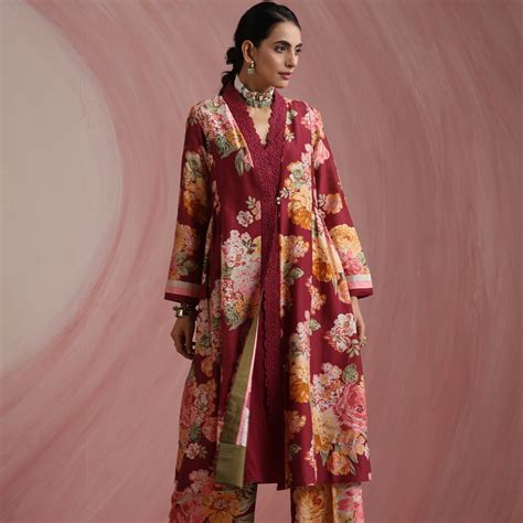The Maharani Bagh Side Gathered Kurta Set – Moh India