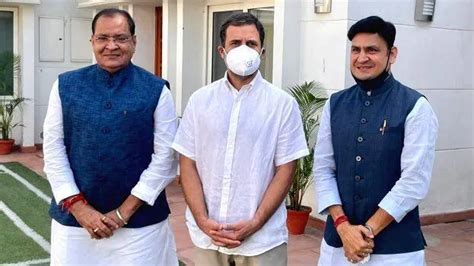 Uttarakhand Transport Minister Yashpal Arya, his son quit BJP, rejoin ...