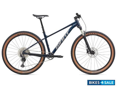 Giant Talon 29 0 Bicycle price, colours, pictures, specs and reviews ...