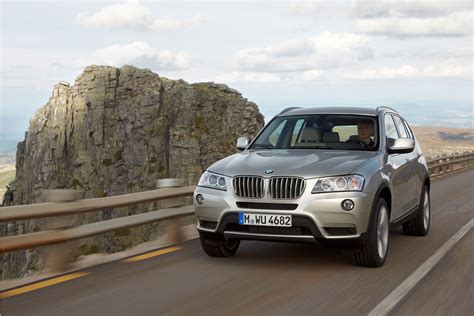 2011 BMW X3 - The leader in the premium sports activity market