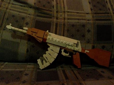 LEGO AK-47 Tutorial 的图像结果