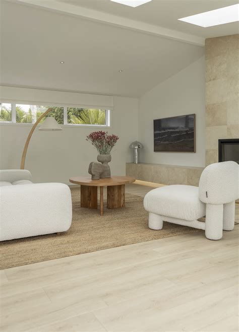 An Elevated Beach Oasis: Manly Palms Reno | Flooring Xtra NZ