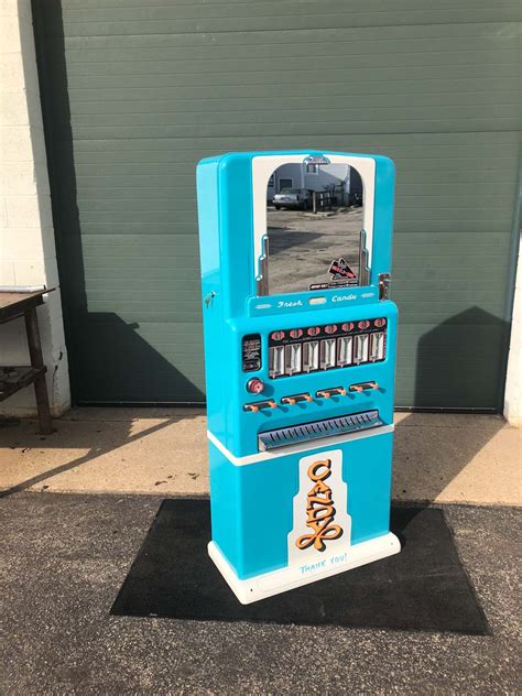 Vintage Vending Machine Restoration at Chloe Kendall blog