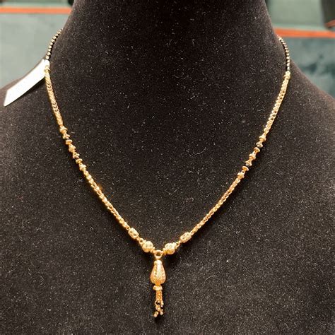 CMR 9.045gms SHORT BLACK BEADS 22K Yellow Gold – BangaruRani