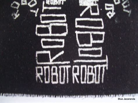 Robot Word Design 的图像结果