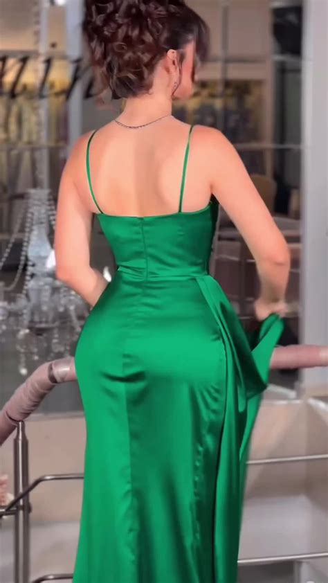 Glamorous Evening Wear: Dress to Impress in 2025 | Classy wedding dress ...