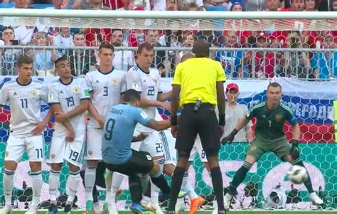 Fifa World Cup, Group A, Uruguay vs Russia: High-flying hosts eye top spot