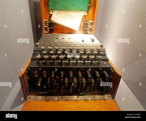 Encryption Machine 的图像结果