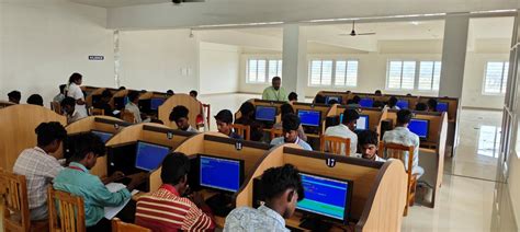 Computer Lab | VMASC, Prathabaramapuram – 611111.
