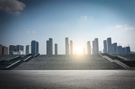 Elegant skyscrapers | Free Photo