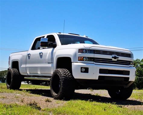 Durrrtymax Jacks sweet white clean cognito lifted chevy Silverado 2500 ...