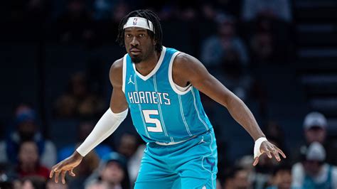 Mark Williams Returns To Hornets As Lakers Void Trade