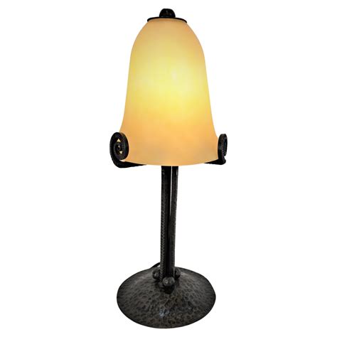 French 1920's Blown Glass Wrought Iron Table Lamp For Sale at 1stDibs