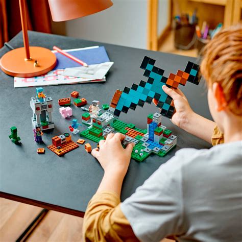 Image result for Espada Mine Craft LEGO Tutorial