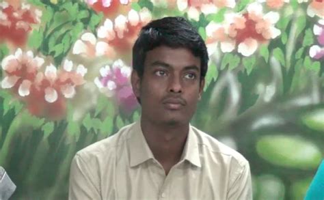 நீட் தேர்வில் இந்திய அளவில் அரசுப் பள்ளிகளில் முதலிடம் பிடித்த ஆடு ...