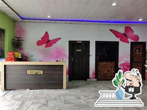 Menu at Taqdeer Hotel & Fast Food, Goraya