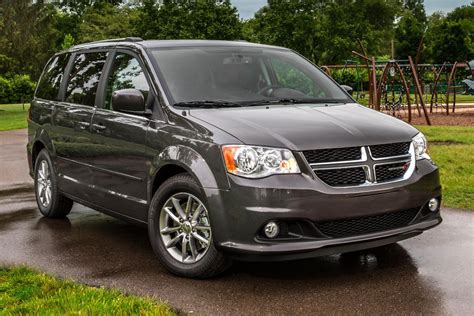 Dodge Grand Caravan: Review, Pricing, Photos, and Specs