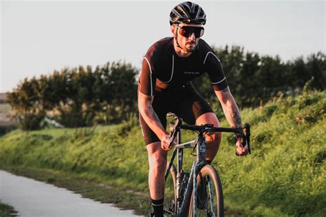 PELOTON DE PARIS レッグウォーマー | castyou.in