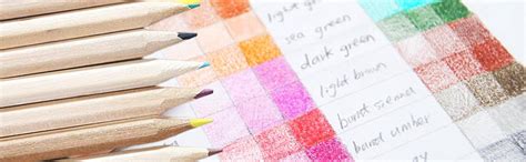 MeeTo Wooden Pencil Set Box with 12 Different Crayon Vibrant Colour ...