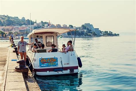 Podgora Pictures - Traveller Photos of Podgora, Split-Dalmatia County ...