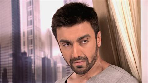 Watch Ek Mutthi Aasmaan TV Serial 30th April 2020 Full Episode 149 ...