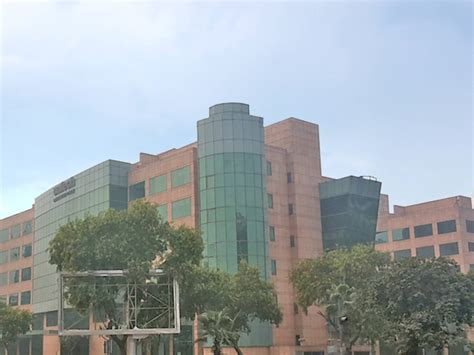 Unitech Business Park - Tower A, Block F, South City I | JLL Properties ...